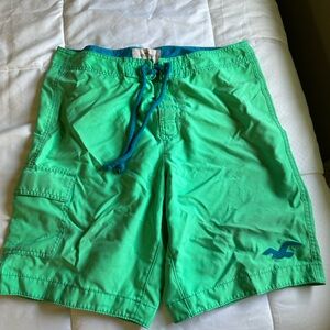 mens hollister board shorts size large
